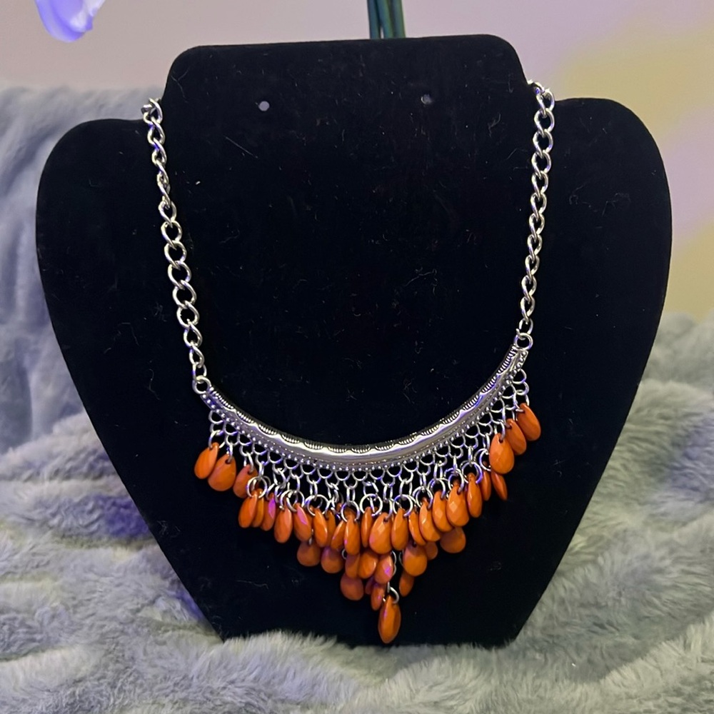 Silver Necklace With Burnt Orange Stone Details NWOT